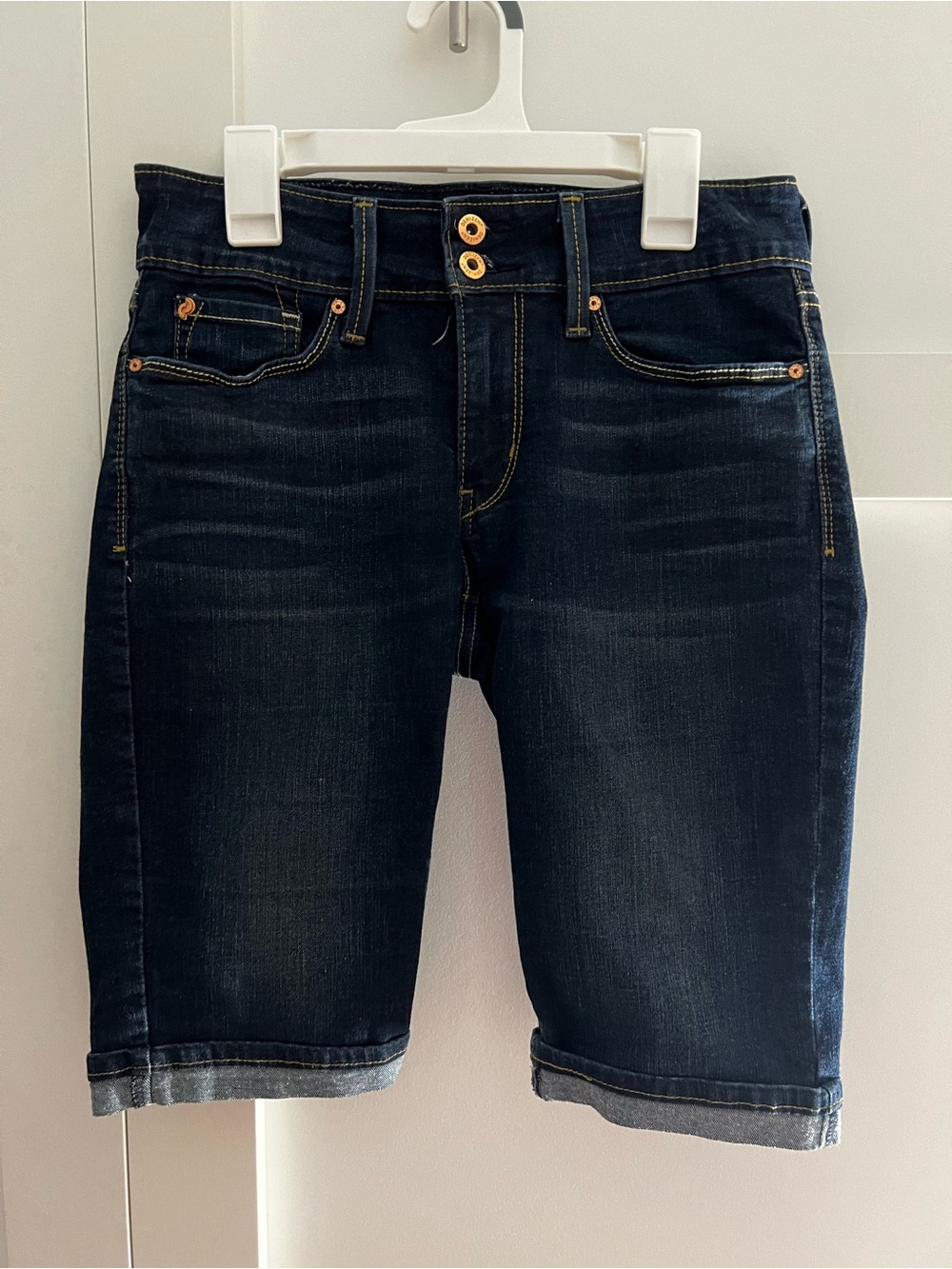 Denizen from Levi's Dark Indigo Rolled Hem Jean Shorts